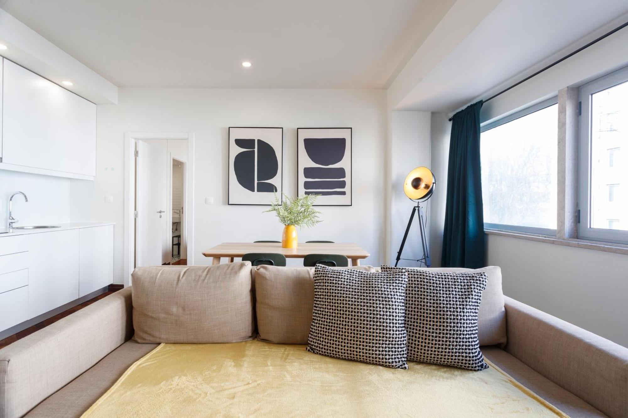 Apperol Lisbon Escape - By Misha'S Place 2A المظهر الخارجي الصورة